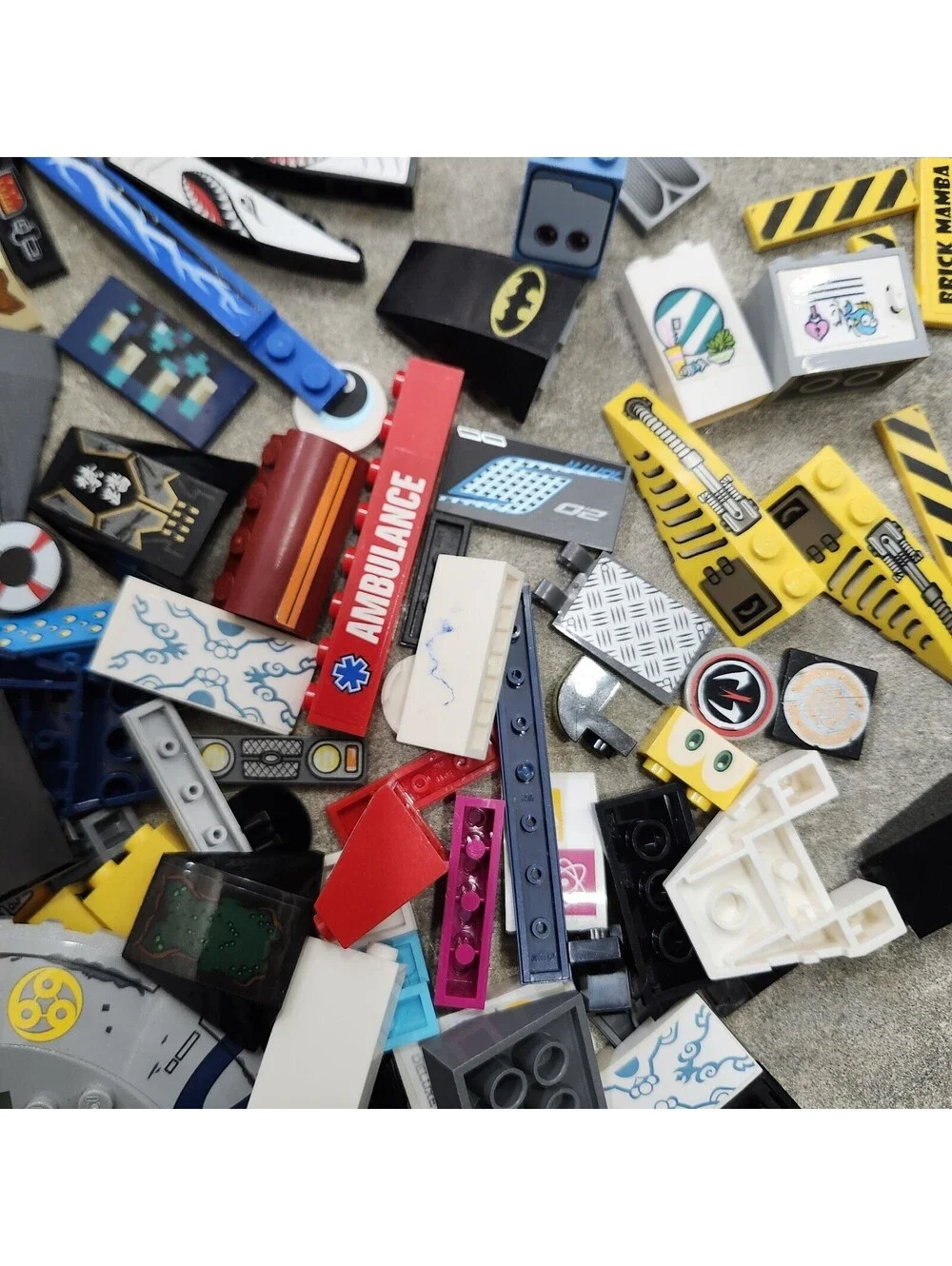 LEGO LOT Of 372 PARTS Decorated Decal Sticker Printed BRICK TILE Star Wars Space